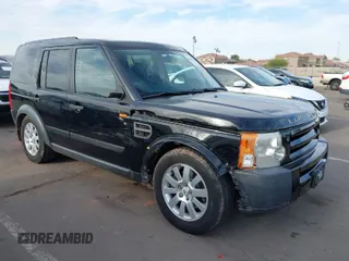 2005 Land Rover LR3 SE with VIN SALAE25425A322775, listed as a IAAI auction lot 41866103 with 127,888 mi miles. Bid and sale history available at carsss.com. Image 1.