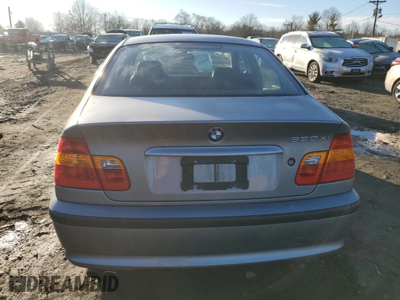 2004 BMW 3 Series 330xi with VIN WBAEW53404PN35582, listed as a Copart auction lot 86962824 with 63,276 mi miles and Clean Title. Bid and sale history available at carsss.com. Image 6.