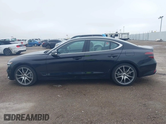 2023 Genesis G70 2.0T z VIN KMTG34TA5PU123377, wystawiony jako IAAI lot #41632566 z przebiegiem 12 184 mil mil oraz . Historia ofert i sprzedaży dostępna na DreamBid. Obrazek 14.