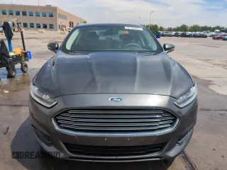 2015 Ford Fusion SE with VIN 3FA6P0H78FR265464, listed as a Copart auction lot 58766265 with 121,295 mi miles and Clean title. Bid and sale history available at DreamBid. Image 5.