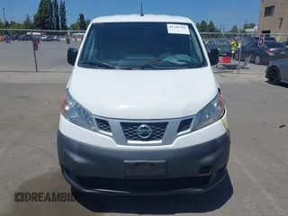 2017 Nissan NV200 SV с VIN 3N6CM0KN1HK702808, выставлен на аукционе IAAI как лот 42349362 с пробегом 135 023 миль миль и . История ставок и продаж доступна на DreamBid. Изображение 12.