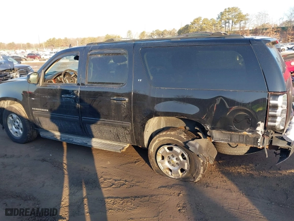 2013 Chevrolet Suburban LT with VIN 1GNSKJE78DR347079, listed as a IAAI auction lot 41404605 with 170,274 mi miles. Bid and sale history available at carsss.com. Image 14.