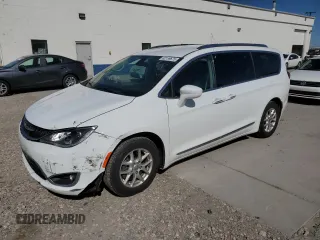 2020 Chrysler Pacifica Touring L with VIN 2C4RC1BG9LR276542, listed as a Copart auction lot 62159675 with 84,522 mi miles and Salvage title. Bid and sale history available at DreamBid. Image 1.