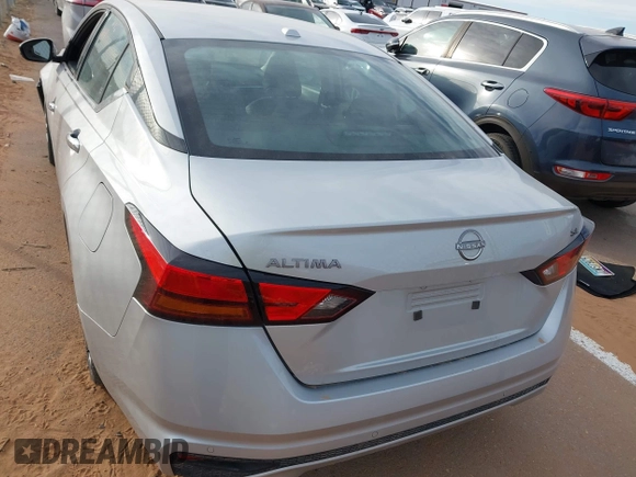 2023 Nissan Altima SL with VIN 1N4BL4EV2PN345867, listed as a IAAI auction lot 41434744 with 39,671 mi miles and . Bid and sale history available at DreamBid. Image 16.