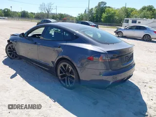 2021 Tesla Model S Plaid с VIN 5YJSA1E61MF435321, выставлен на аукционе IAAI как лот 41832006 с пробегом 23 361 миль миль и . История ставок и продаж доступна на DreamBid. Изображение 3.