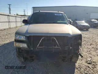 2005 Chevrolet Silverado 1500HD LS z VIN 1GCGK13U75F860057, wystawiony jako Copart lot #73538504 z przebiegiem 135 742 mil mil oraz Czysty tytuł • Clean title. Historia ofert i sprzedaży dostępna na DreamBid. Obrazek 5.