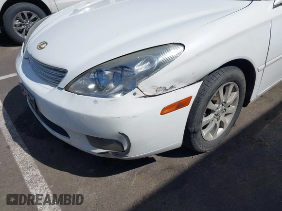 2002 Lexus ES 300 with VIN JTHBF30G220022332, listed as a IAAI auction lot 42397702 with 213,850 mi miles and . Bid and sale history available at DreamBid. Image 6.