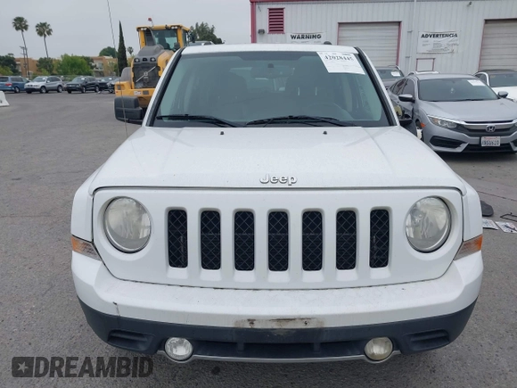 2014 Jeep Patriot Limited with VIN 1C4NJPCB2ED694389, listed as a IAAI auction lot 42028445 with 128,343 mi miles and . Bid and sale history available at DreamBid. Image 11.