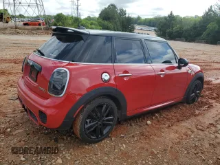 2015 MINI Hardtop 4 Door S z VIN WMWXU3C5XF2B56037, wystawiony jako Copart lot #56588425 z przebiegiem 149 210 mil mil oraz Szkoda całkowita • Salvage title. Historia ofert i sprzedaży dostępna na DreamBid. Obrazek 3.