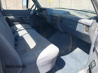1990 Ford F-150 with VIN 2FTDF15N6LCA44303, listed as a IAAI auction lot 41981297 with 63,097 mi miles. Bid and sale history available at carsss.com. Image 5.