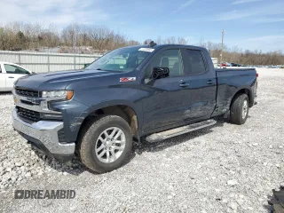 2020 Chevrolet Silverado 1500 LT with VIN 1GCRYDED9LZ344672, listed as a Copart auction lot 51823685 with 61,334 mi miles and Salvage Title. Bid and sale history available at carsss.com. Image 1.