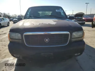 1999 Cadillac Escalade z VIN 1GYEK13R7XR402243, wystawiony jako Copart lot #43269935 z przebiegiem 231 465 mil mil oraz Czysty tytuł • Clean title. Historia ofert i sprzedaży dostępna na DreamBid. Obrazek 5.