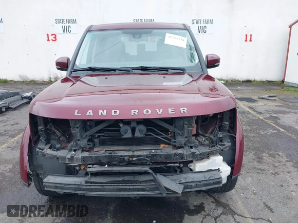 2016 Land Rover LR4 HSE with VIN SALAG2V67GA788085, listed as a IAAI auction lot 41752330 with 103,072 mi miles and . Bid and sale history available at DreamBid. Image 6.