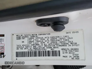 2005 Toyota 4Runner SR5 с VIN JTEBU14RX50073763, выставлен на аукционе Copart как лот 54052635 с пробегом 234 904 миль миль и На запчасти • Non repairable. История ставок и продаж доступна на DreamBid. Изображение 13.