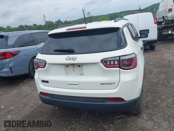 2018 Jeep Compass Sport с VIN 3C4NJCAB4JT250799, выставлен на аукционе IAAI как лот 42092922 с пробегом 91 073 миль миль и . История ставок и продаж доступна на DreamBid. Изображение 16.