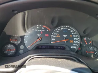 2000 Chevrolet Corvette with VIN 1G1YY22G8Y5131833, listed as a Copart auction lot 79720084 with 32,294 mi miles and Salvage Title. Bid and sale history available at carsss.com. Image 9.