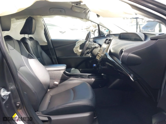 2022 Toyota Prius L Eco with VIN JTDKAMFU7N3155268, listed as a IAAI auction lot 41589024 with 158,430 mi miles. Bid and sale history available at carsss.com. Image 5.