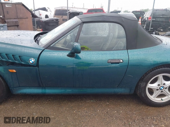 1996 BMW 3 Series Z3 1.9 with VIN 4USCH7327TLB68648, listed as a IAAI auction lot 42342282 with 105,848 mi miles and . Bid and sale history available at DreamBid. Image 14.