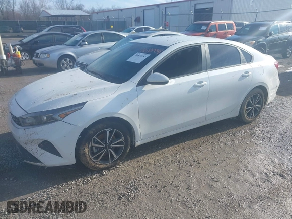 2024 Kia Forte LXS with VIN 3KPF24AD8RE763837, listed as a IAAI auction lot 41648954 with 7,611 mi miles. Bid and sale history available at carsss.com. Image 2.