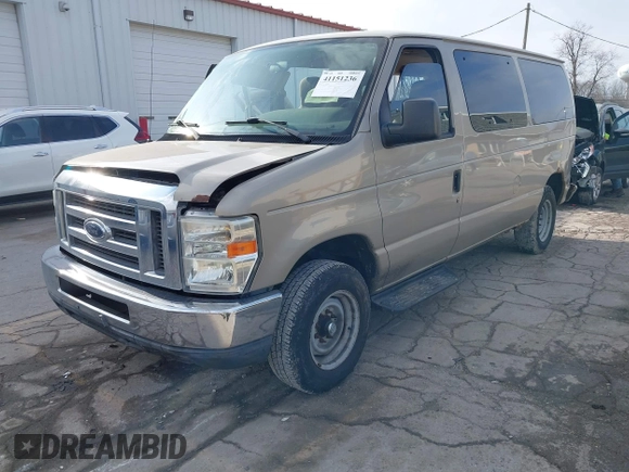 2011 Ford Econoline Passenger XL with VIN 1FBNE3BLXBDA21972, listed as a IAAI auction lot 41151236 with 395,453 mi miles. Bid and sale history available at carsss.com. Image 2.