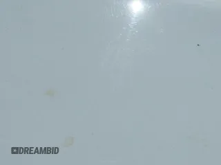 2016 Chevrolet Silverado 2500HD High Country z VIN 1GC1KXE83GF218284, wystawiony jako IAAI lot #43360216 z przebiegiem 124 600 mil mil oraz . Historia ofert i sprzedaży dostępna na DreamBid. Obrazek 19.