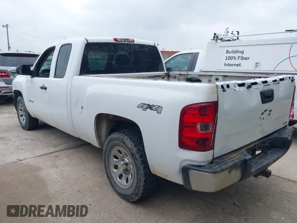 2011 Chevrolet Silverado 1500 Work Truck with VIN 1GCRKPE39BZ458020, listed as a IAAI auction lot 41935415 with 278,522 mi miles and . Bid and sale history available at DreamBid. Image 3.