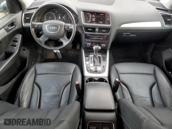 2013 Audi Q5 Premium Plus z VIN WA1VFCFP4DA003889, wystawiony jako Copart lot #78417524 z przebiegiem 211 226 mil mil oraz Szkoda całkowita • Salvage title. Historia ofert i sprzedaży dostępna na DreamBid. Obrazek 8.