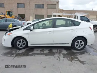 2012 Toyota Prius One with VIN JTDKN3DU7C5504139, listed as a IAAI auction lot 42110798 with 121,227 mi miles and . Bid and sale history available at DreamBid. Image 14.
