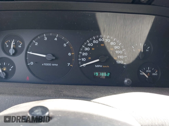 2004 Jeep Grand Cherokee Laredo with VIN 1J4GW48S74C420234, listed as a IAAI auction lot 41741031 with 191,862 mi miles and . Bid and sale history available at DreamBid. Image 7.