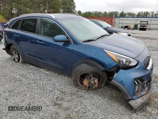 2020 Kia Niro LX with VIN KNDCB3LCXL5400086, listed as a Copart auction lot 49787675 with 66,067 mi miles and Salvage Title. Bid and sale history available at DreamBid. Image 4.