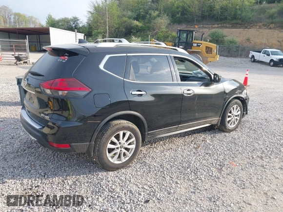 2020 Nissan Rogue SV z VIN JN8AT2MV4LW136313, wystawiony jako IAAI lot #42063856 z przebiegiem 36 298 mil mil oraz . Historia ofert i sprzedaży dostępna na DreamBid. Obrazek 4.