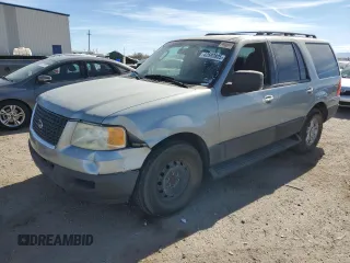 2006 Ford Expedition Special Service with VIN 1FMPU16586LA26201, listed as a Copart auction lot 42580805 with 247,366 mi miles and Clean Title. Bid and sale history available at carsss.com. Image 1.