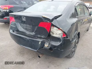 2008 Honda Civic EX-L z VIN 2HGFA16968H305305, wystawiony jako IAAI lot #42020265 z przebiegiem 235 676 mil mil oraz . Historia ofert i sprzedaży dostępna na DreamBid. Obrazek 6.