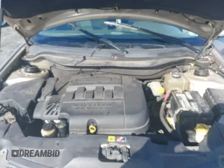 2008 Chrysler Pacifica Touring with VIN 2A8GM68X28R145039, listed as a IAAI auction lot 41612824 with 195,043 mi miles and . Bid and sale history available at DreamBid. Image 10.