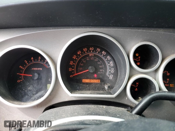 2013 Toyota Tundra z VIN 5TFRM5F13DX052518, wystawiony jako Copart lot #56707075 z przebiegiem 187 173 mil mil oraz Czysty tytuł • Clean title. Historia ofert i sprzedaży dostępna na DreamBid. Obrazek 9.