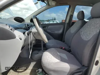 2001 Toyota ECHO z VIN JTDBT123210200750, wystawiony jako Copart lot #71556034 z przebiegiem 164 856 mil mil oraz Szkoda całkowita • Salvage title. Historia ofert i sprzedaży dostępna na DreamBid. Obrazek 7.
