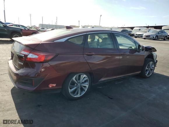 2018 Honda Clarity Plug-In Hybrid Touring with VIN JHMZC5F30JC001502, listed as a Copart auction lot 60911633 with 50,500 mi miles. Bid and sale history available at carsss.com. Image 3.