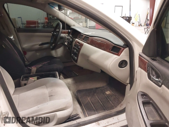 2006 Chevrolet Impala LS with VIN 2G1WB58K569231250, listed as a IAAI auction lot 41839214 with 182,182 mi miles and . Bid and sale history available at DreamBid. Image 5.