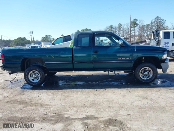 1996 Dodge Ram 1500 with VIN 3B7HF13Z8TG121571, listed as a IAAI auction lot 41759066 with 157,129 mi miles. Bid and sale history available at carsss.com. Image 13.