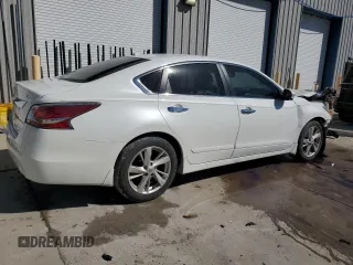 2015 Nissan Altima SL with VIN 1N4AL3AP2FN354371, listed as a Copart auction lot 57780605 with 135,683 mi miles and Salvage title. Bid and sale history available at DreamBid. Image 3.