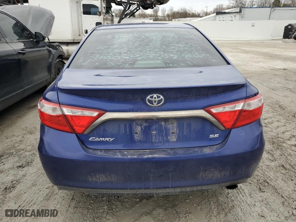 2015 Toyota Camry XLE with VIN 4T1BF1FK1FU904247, listed as a Copart auction lot 43368915 with 128,725 mi miles and Salvage Title. Bid and sale history available at carsss.com. Image 6.