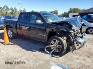 2007 Chevrolet Silverado 1500 LT w/1LT with VIN 3GCEC13J87G501005, listed as a Copart auction lot 84717284 with Not Provided miles and Salvage Title. Bid and sale history available at carsss.com. Image 4.