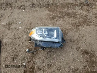 2018 Toyota Tundra SR5 z VIN 5TFHW5F17JX694497, wystawiony jako Copart lot #88545555 z przebiegiem 93 586 mil mil oraz Szkoda całkowita • Salvage title. Historia ofert i sprzedaży dostępna na DreamBid. Obrazek 14.
