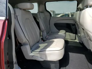 2021 Chrysler Pacifica Limited with VIN 2C4RC3GG2MR590636, listed as a Copart auction lot 56072515 with 87,040 mi miles and Clean title. Bid and sale history available at DreamBid. Image 11.