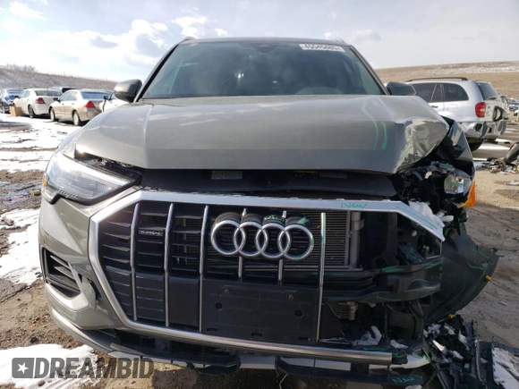 2022 Audi Q3 Premium with VIN WA1AUCF33N1052925, listed as a Copart auction lot 45545485 with 37,002 mi miles and Salvage Title. Bid and sale history available at carsss.com. Image 5.