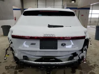 2021 Audi e-tron Premium Plus с VIN WA1LAAGE9MB003971, выставлен на аукционе Copart как лот 45421695 с пробегом 19 940 миль миль и Списание • Salvage title. История ставок и продаж доступна на DreamBid. Изображение 6.