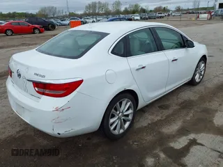 2014 Buick Verano with VIN 1G4PP5SK6E4109791, listed as a IAAI auction lot 42086690 with 182,908 mi miles. Bid and sale history available at carsss.com. Image 4.