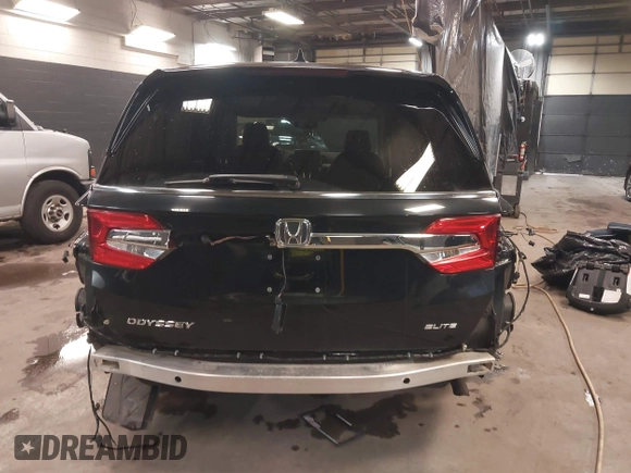 2018 Honda Odyssey Elite with VIN 5FNRL6H92JB110572, listed as a IAAI auction lot 41387270 with 159,806 mi miles and . Bid and sale history available at DreamBid. Image 15.