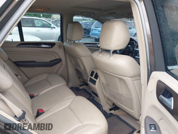 2014 Mercedes-Benz M 350 with VIN 4JGDA5JB4EA334430, listed as a IAAI auction lot 42503479 with 181,983 mi miles and . Bid and sale history available at DreamBid. Image 8.
