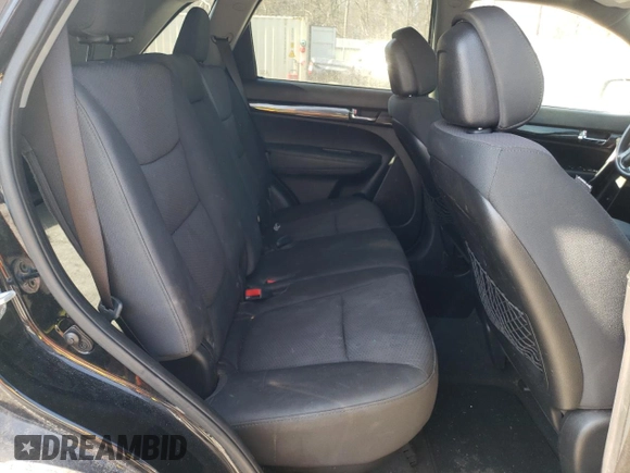 2011 Kia Sorento LX with VIN 5XYKT4A22BG164712, listed as a Copart auction lot 46077795 with 206,820 mi miles and Clean Title. Bid and sale history available at DreamBid. Image 11.